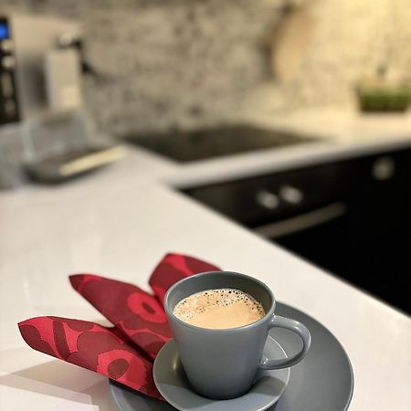 Vartiomaja - Beautiful Apartment Near Arktikum 로바니에미 외부 사진